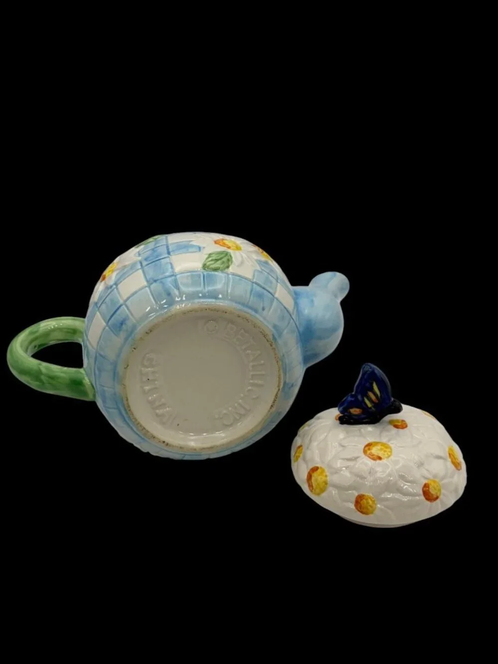 Vintage Betallic Inc Ceramic Teapot Blue White Daisy Butterfly Lid Cottagecore